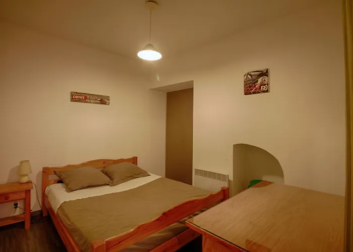 Apartment Conventionnel Chiappe Vieille Ajaccio (Corsica)